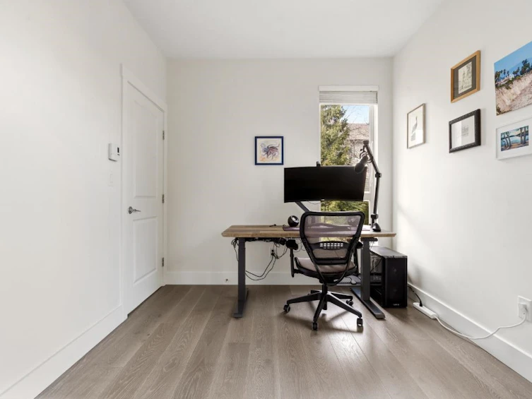 210-6268 Eagles Drive, Vancouver, BC, V6T 0A2 - 10