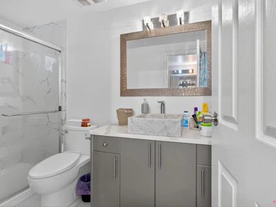 7363 129 Street - 4