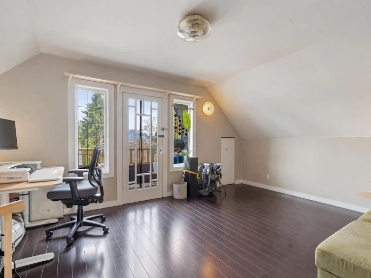 796 E 13th Avenue, Vancouver, BC, V5T 2L3 - 22