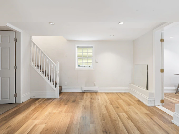 796 E 13th Avenue, Vancouver, BC, V5T 2L3 - 14