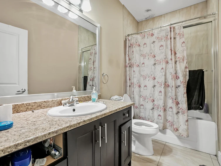 819 Clearbrook Road, Abbotsford, BC, V2T 5X2 - 25
