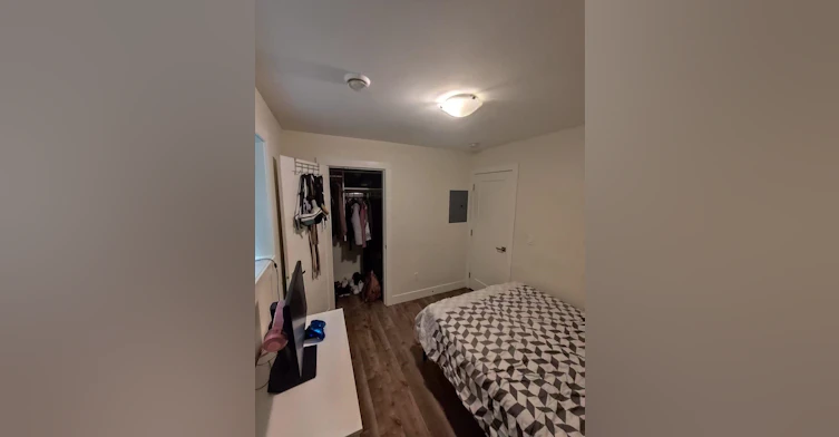 Lower Suite-809 Twenty First Street, New Westminster, BC, V3M 4Y1 - 10