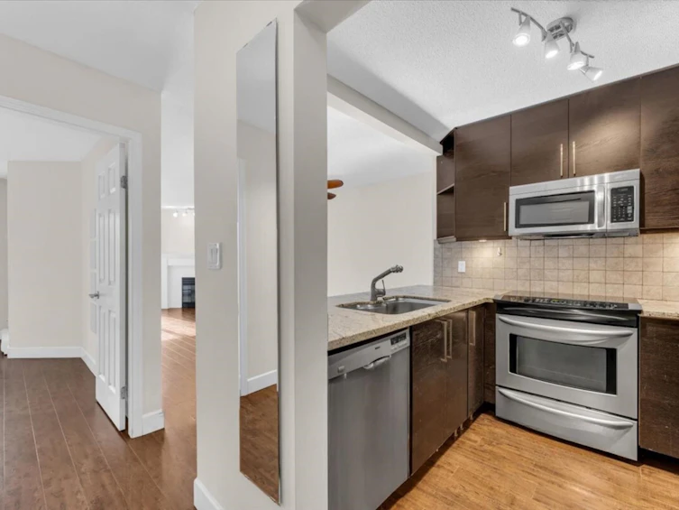 307-876 W 16th Avenue, Vancouver, BC, V5Z 1T1 - 12