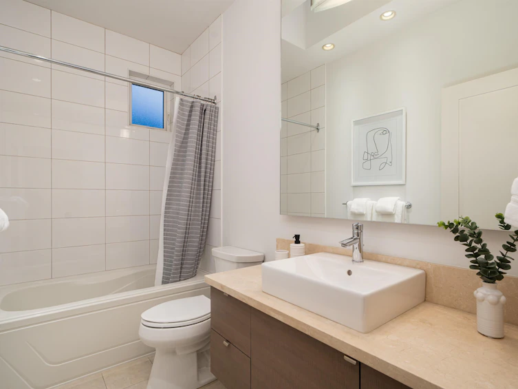 117 W 26th Avenue, Vancouver, BC, V5Y 2J6 - 18