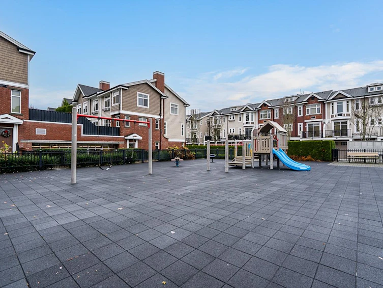 75-20738 84 Avenue, Langley, BC, V2Y 0J6 - 33