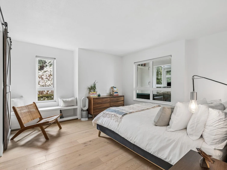 205-1330 Graveley Street, Vancouver, BC, V5L 3A2 - 13
