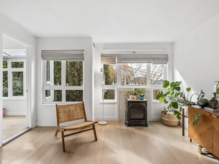205-1330 Graveley Street, Vancouver, BC, V5L 3A2 - 3
