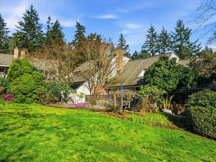 15-4957 Marine Drive, West Vancouver, BC, V7W 2P5 - 3