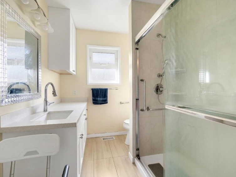 6872 Heather Street, Vancouver, BC, V6P 3P6 - 16