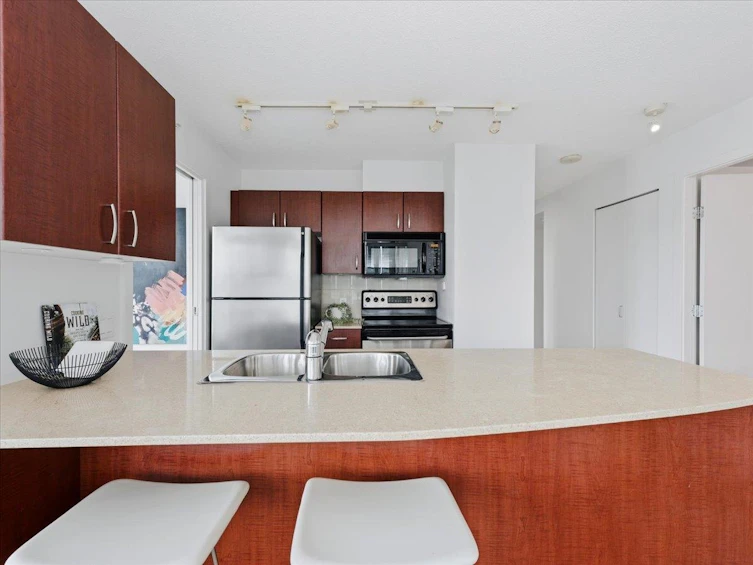 2807-610 Granville Street, Vancouver, BC, V6C 3T3 - 7