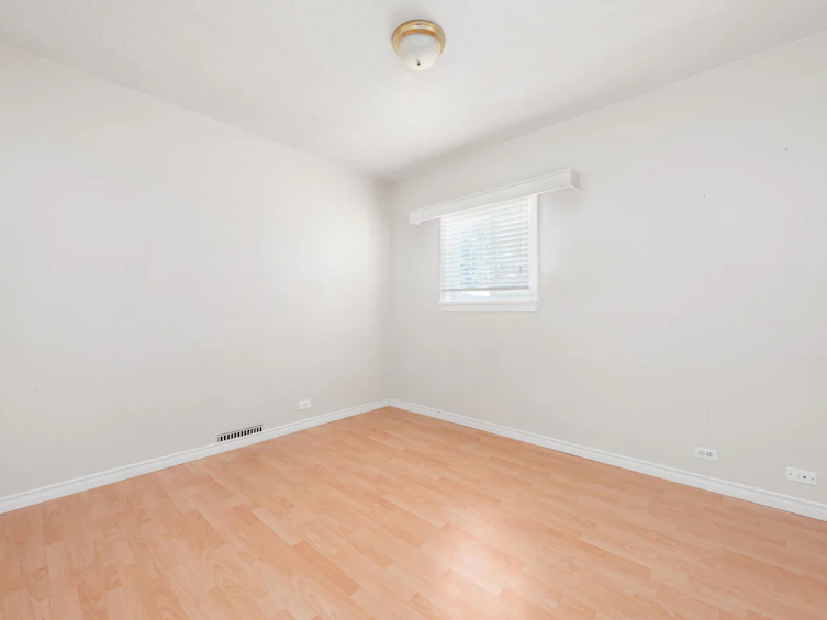 5556 Earles Street, Vancouver, BC, V5R 3S1 - 7