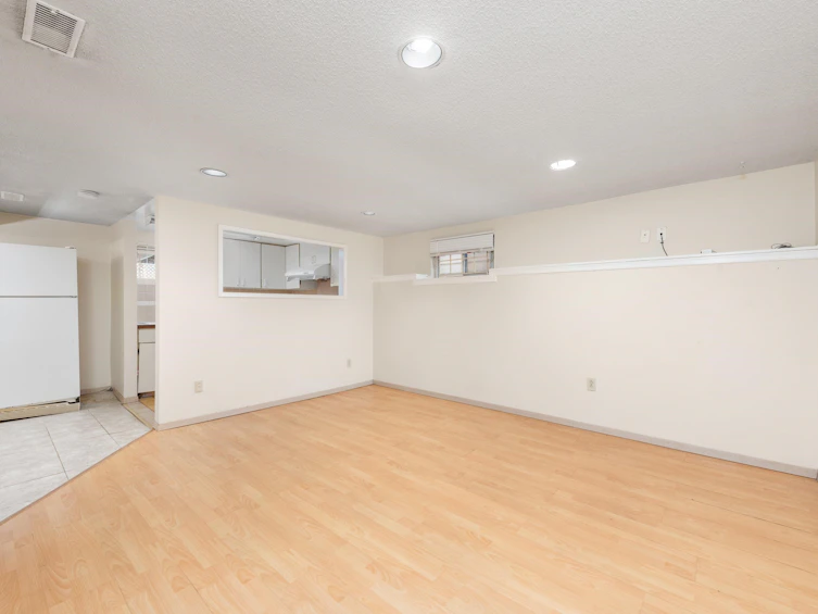 5556 Earles Street, Vancouver, BC, V5R 3S1 - 14