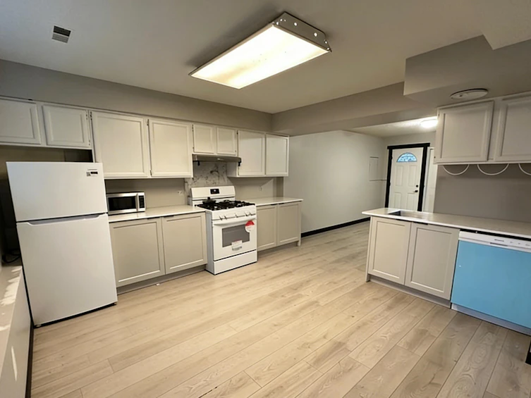 13464 98a Avenue, Surrey, BC, V3T 1C8 - 15