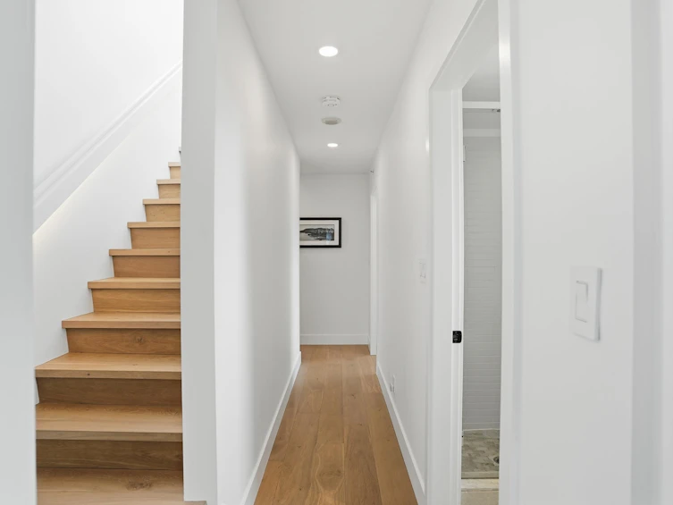 1576 W 8 Avenue, Vancouver, BC, V6J 4R8 - 17