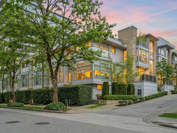 1576 W 8 Avenue, Vancouver, BC, V6J 4R8 - 29