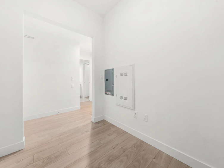 107-733 W 3rd Street, North Vancouver, BC, V7M 0C8 - 29