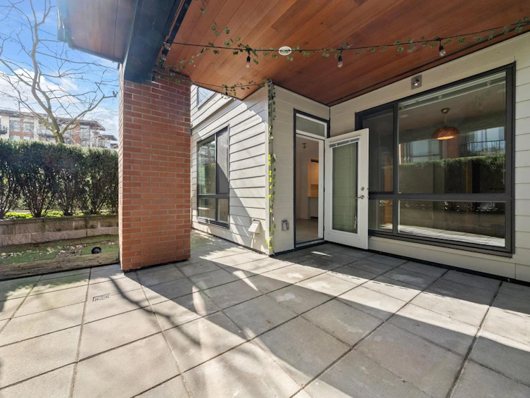 107-733 W 3rd Street, North Vancouver, BC, V7M 0C8 - 2