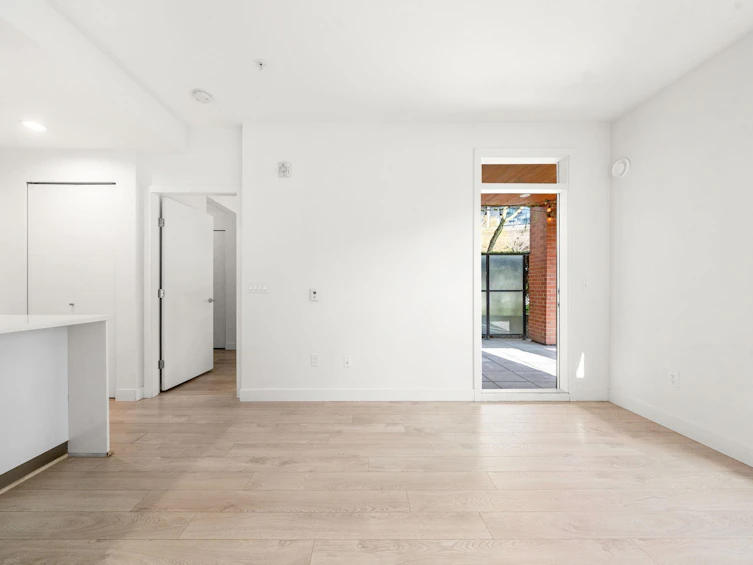 107-733 W 3rd Street, North Vancouver, BC, V7M 0C8 - 9
