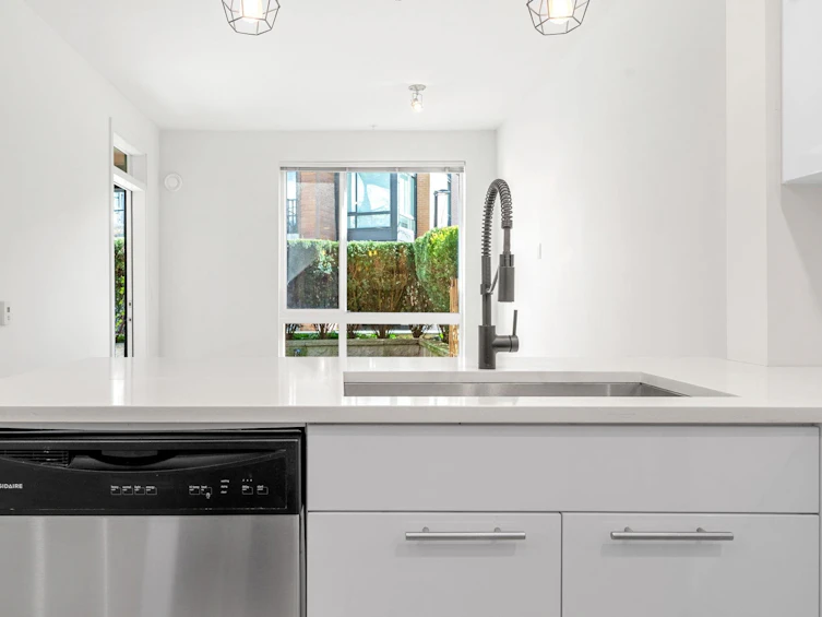 107-733 W 3rd Street, North Vancouver, BC, V7M 0C8 - 19