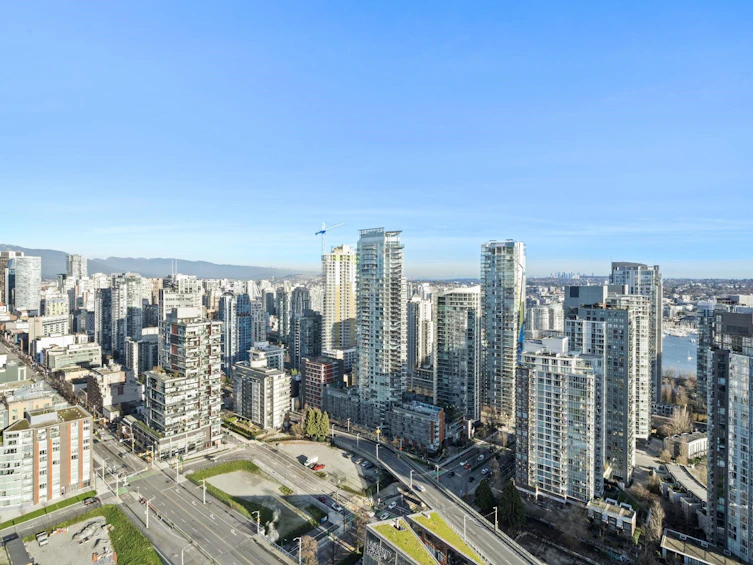4001-1480 Howe Street, Vancouver, BC, V6Z 0G5 - 2