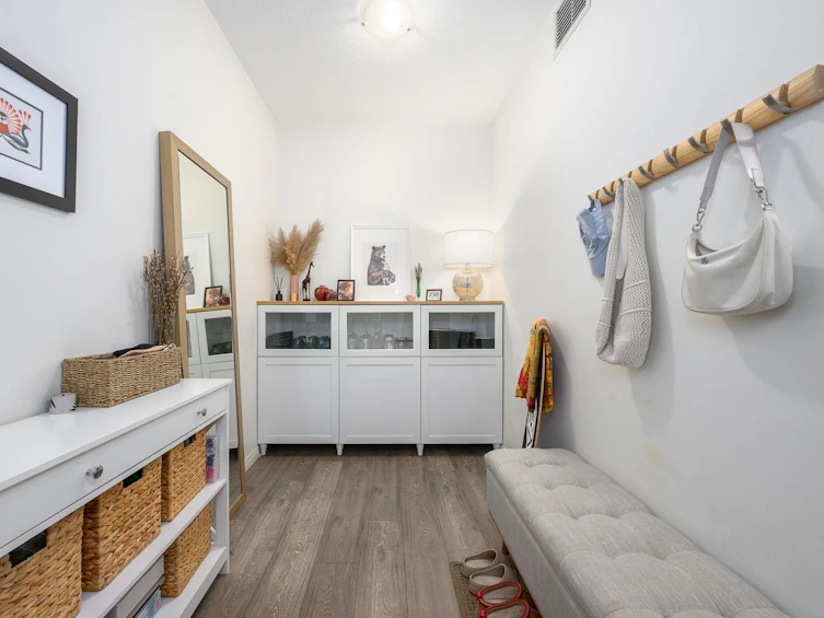 405-168 E Esplanade, North Vancouver, BC, V7L 4X8 - 17