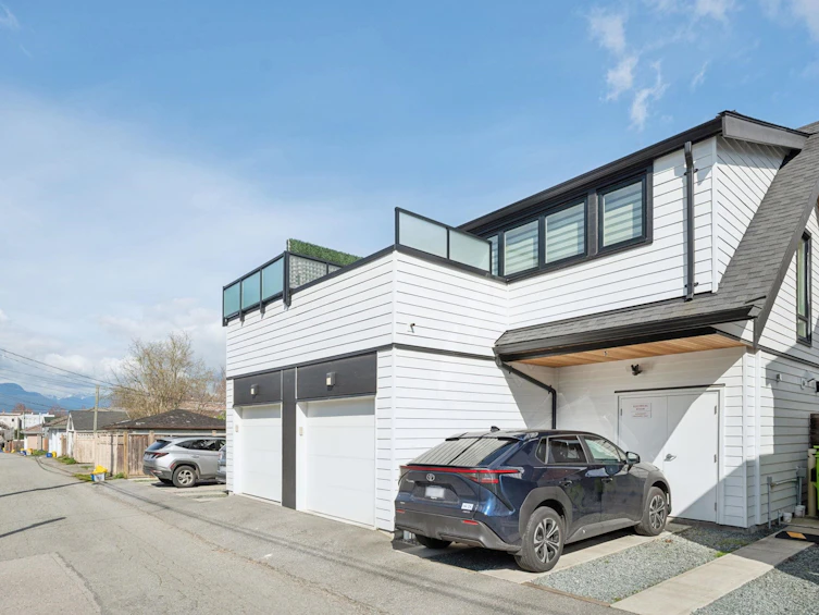 4419 Welwyn Street, Vancouver, BC, V5N 3Z3 - 18