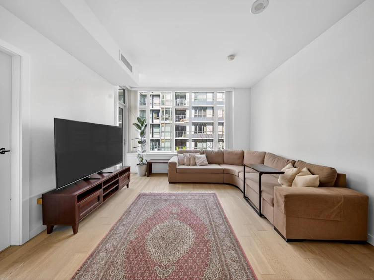 301-2565 Maple Street, Vancouver, BC, V6J 0C8