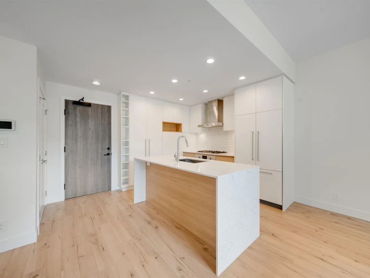 201-55 Klahanie Drive, Port Moody, BC, V3H 0M9 - 2