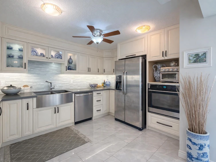 307-5860 Dover Crescent, Richmond, BC, V7C 5S6 - 12