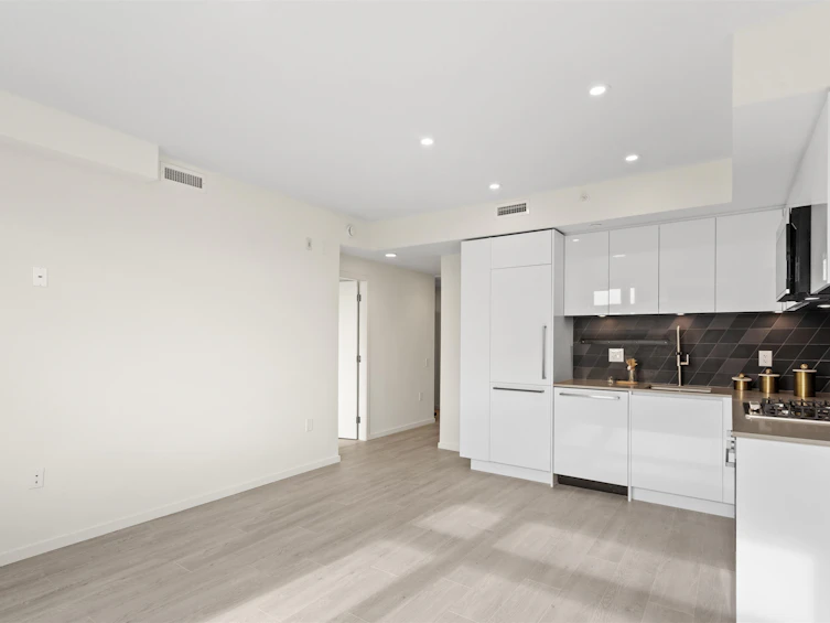 306-3264 Vanness Avenue, Vancouver, BC, V5R 0L5 - 8
