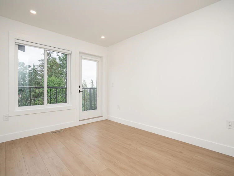 128 N Grosvenor Avenue, Burnaby, BC, V5B 1J2 - 21