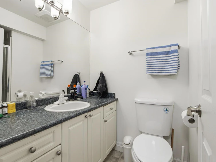 1530 Kitchener Street, Vancouver, BC, V5L 2V9 - 24