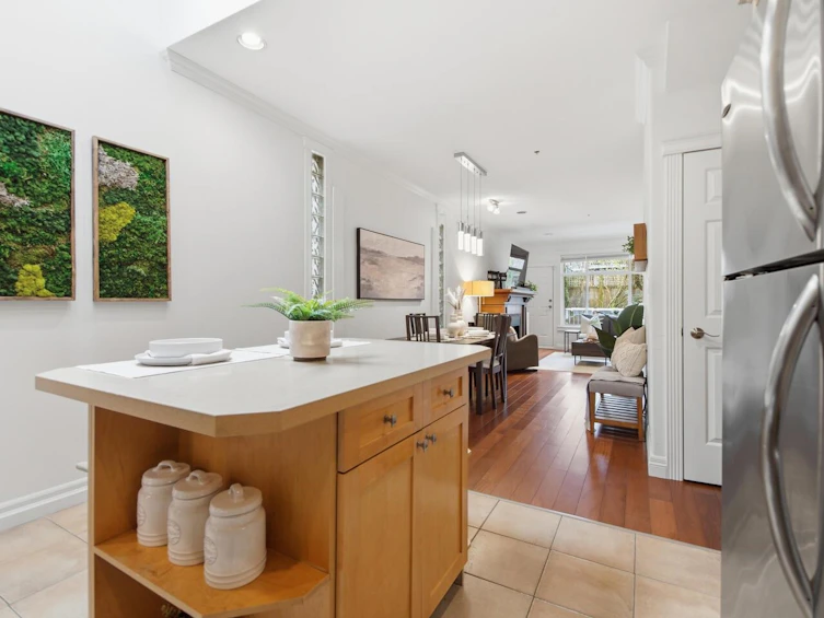 1530 Kitchener Street, Vancouver, BC, V5L 2V9 - 9