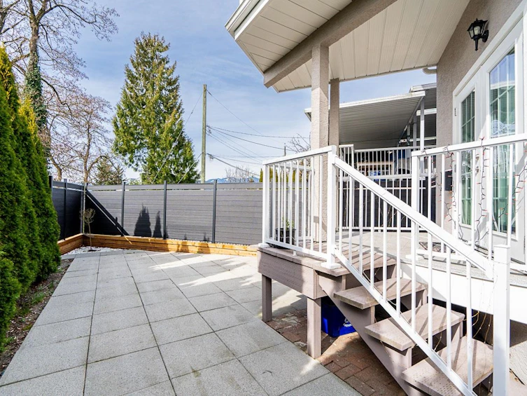397 Delta Avenue, Burnaby, BC, V5B 3C7 - 38