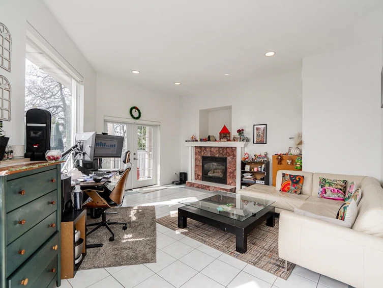 397 Delta Avenue, Burnaby, BC, V5B 3C7 - 24