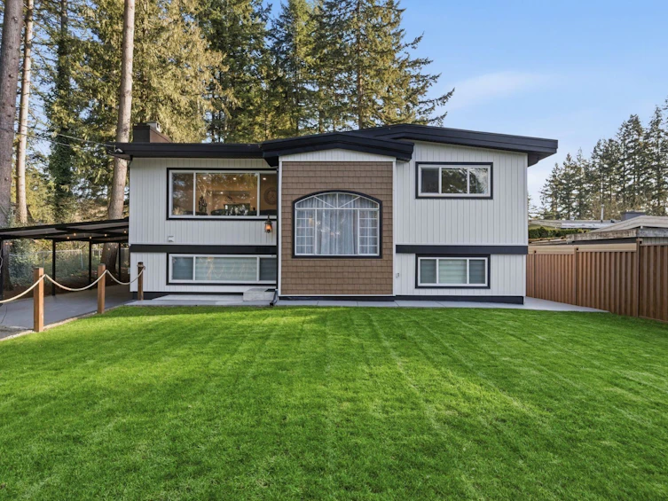 34694 Beverley Crescent, Abbotsford, BC, V2S 4M6 - 2