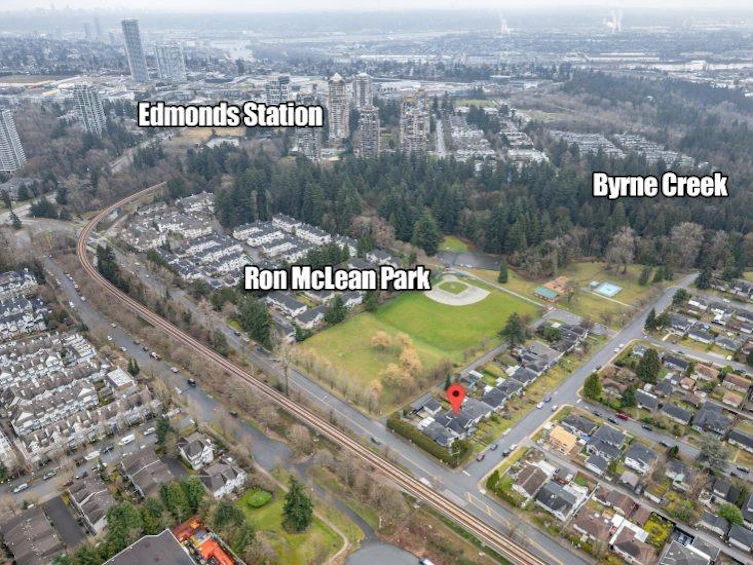 7626 Hedley Avenue, Burnaby, BC, V5E 2R3 - 19