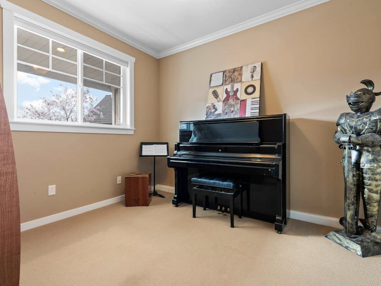 5738 Kestrel Drive, Chilliwack, BC, V2R 0E7 - 6