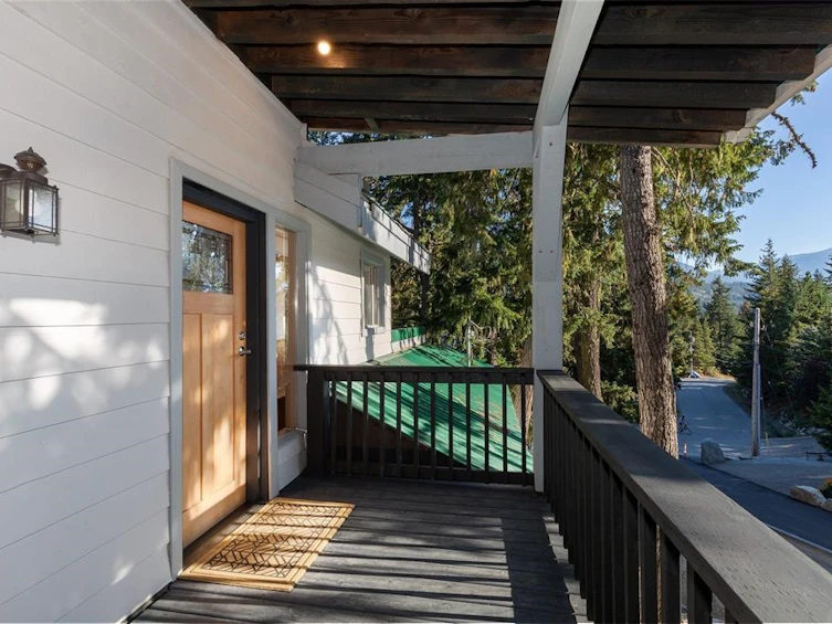 9539 Emerald Drive, Whistler, BC, V8E 0G5 - 3