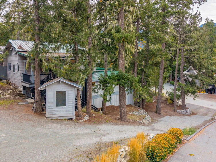9539 Emerald Drive, Whistler, BC, V8E 0G5 - 34