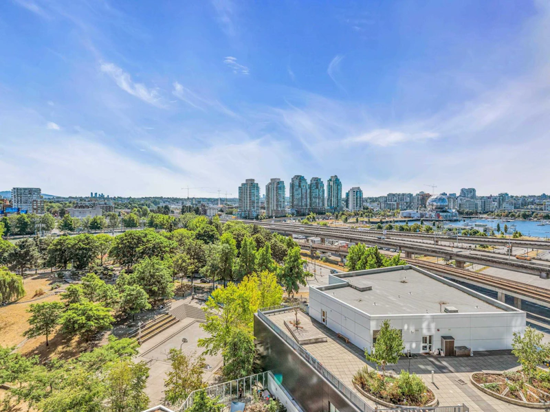 1209 - 688 Abbott Street, Vancouver BC V6B 0B9