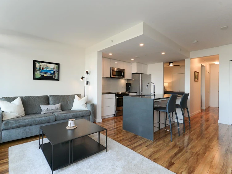 221-289 E 6th Avenue, Vancouver, BC, V5T 0E9 - 2