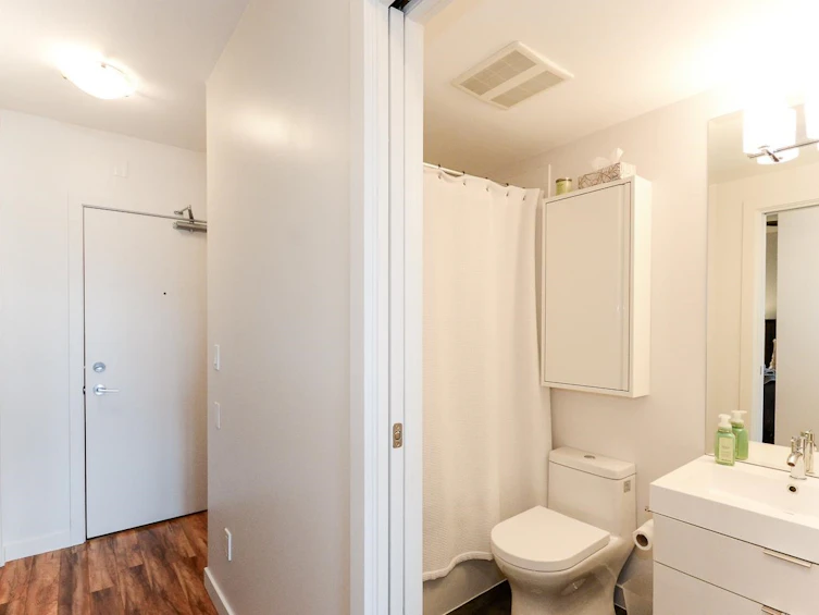 221-289 E 6th Avenue, Vancouver, BC, V5T 0E9 - 25