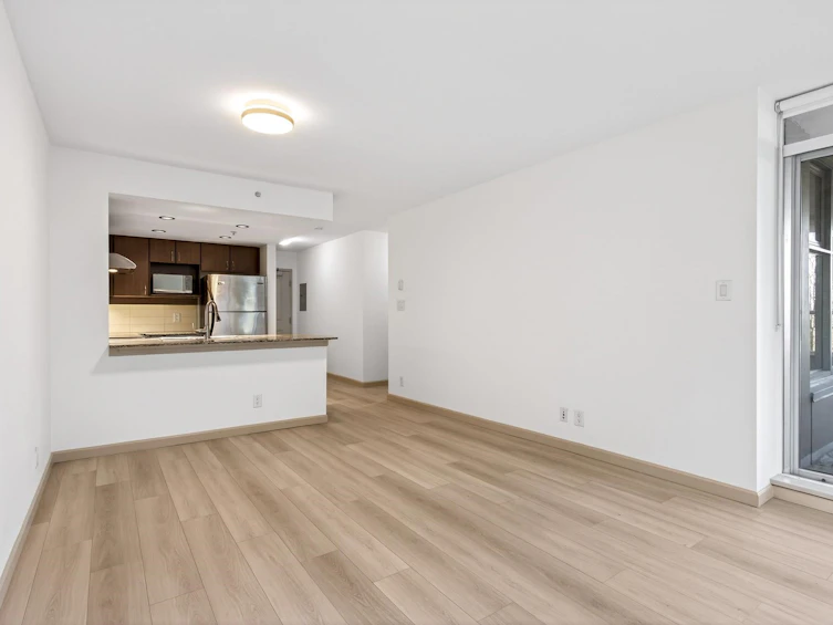 409-9262 University Crescent, Burnaby, BC, V5A 0A4 - 13