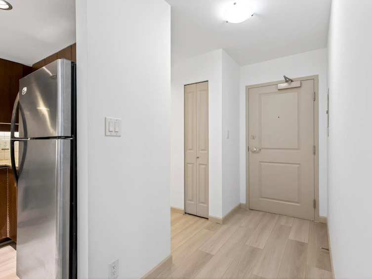 409-9262 University Crescent, Burnaby, BC, V5A 0A4 - 19