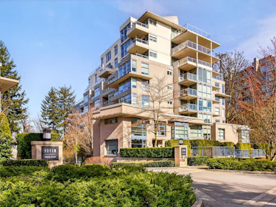 409-9262 University Crescent - 2