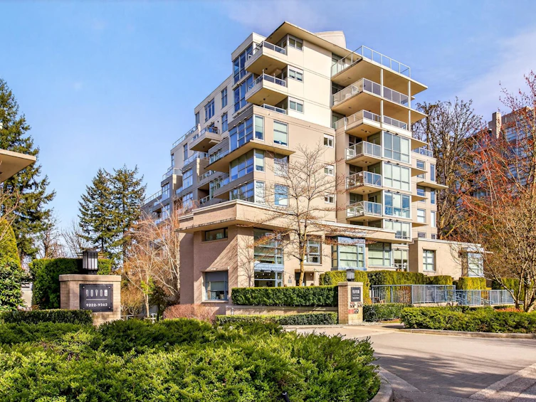 409-9262 University Crescent, Burnaby, BC, V5A 0A4 - 2
