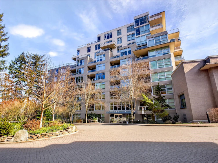 409-9262 University Crescent, Burnaby, BC, V5A 0A4