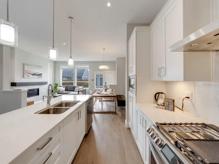 16636 Edgewood Drive, Surrey, BC, V3Z 9X9 - 8