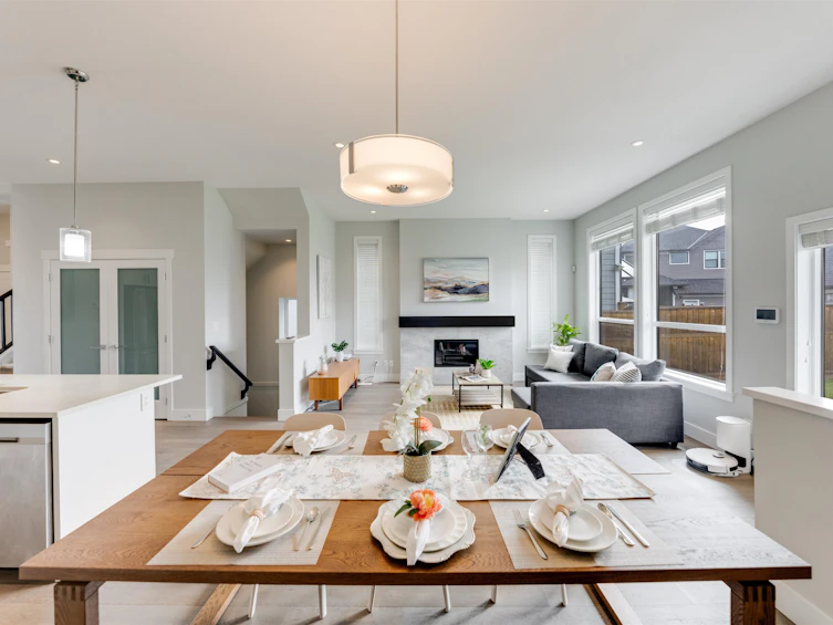 16636 Edgewood Drive, Surrey, BC, V3Z 9X9 - 16